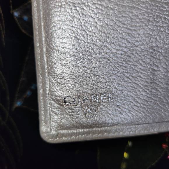 Chanel Wallet - Picture 12 of 14